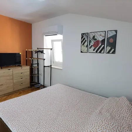 Stela Guest house Kastela